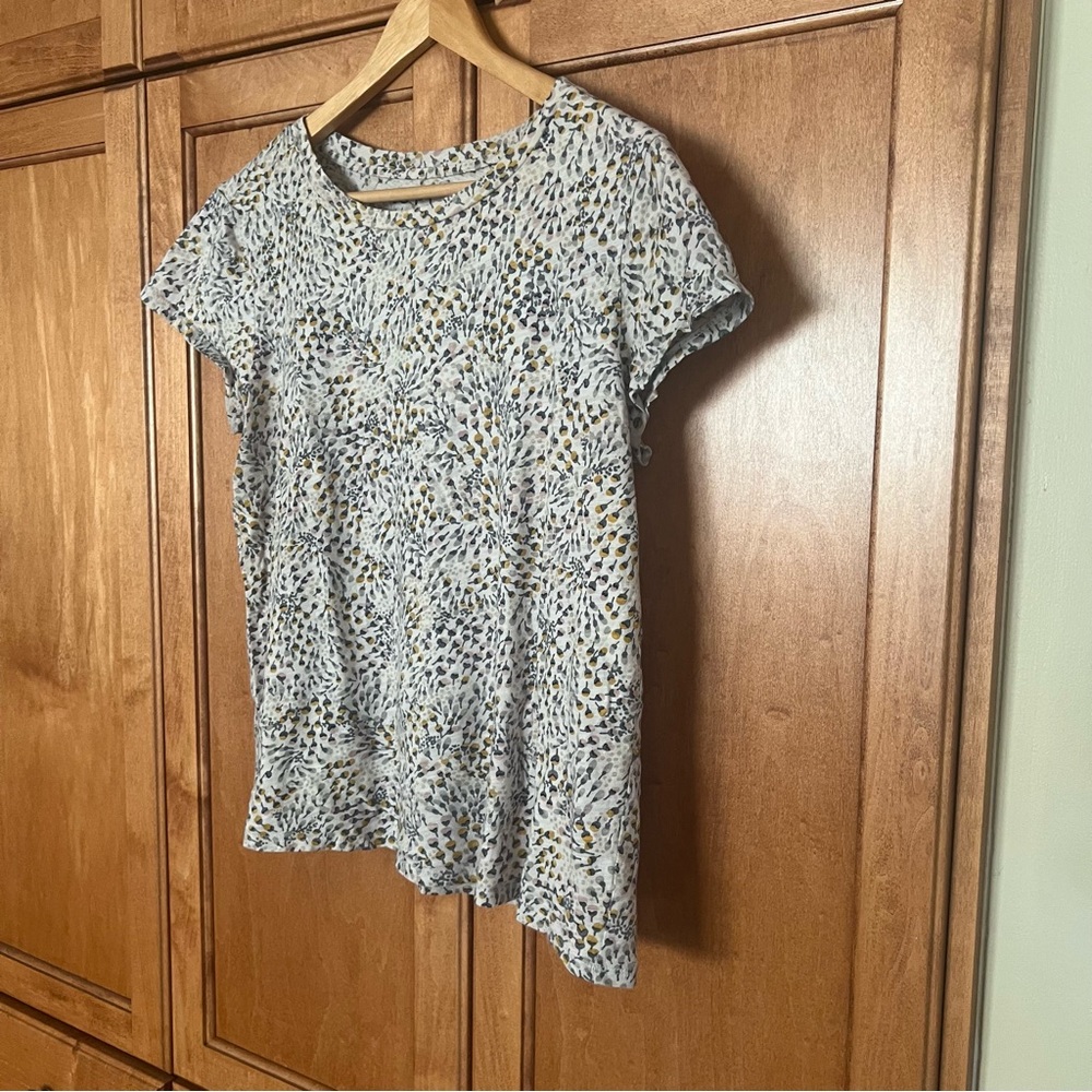 LOFT Shirt - Picture 3 of 10